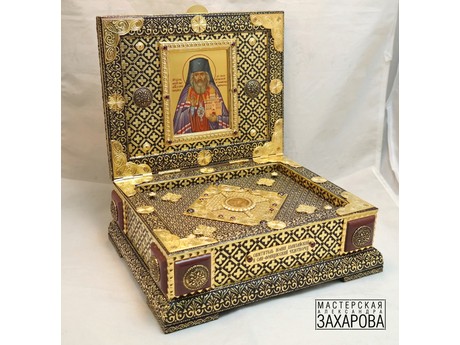 Ковчег для частиц св. мощей святителя Иоанна Шанхайского, 285х235х120 мм, серебро, камни.